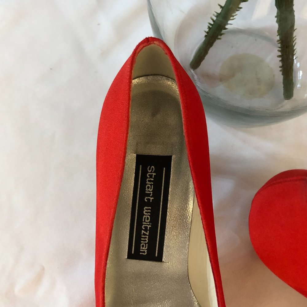 Stuart Weitzman - Picture 8 of 8